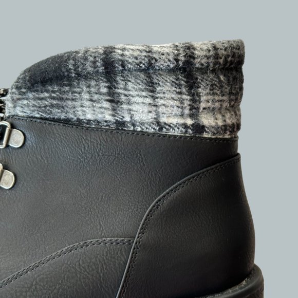 True Craft Markie Hiking Boots Black Women Size 10 Medium Lace-Up Like-New - Picture 6 of 13